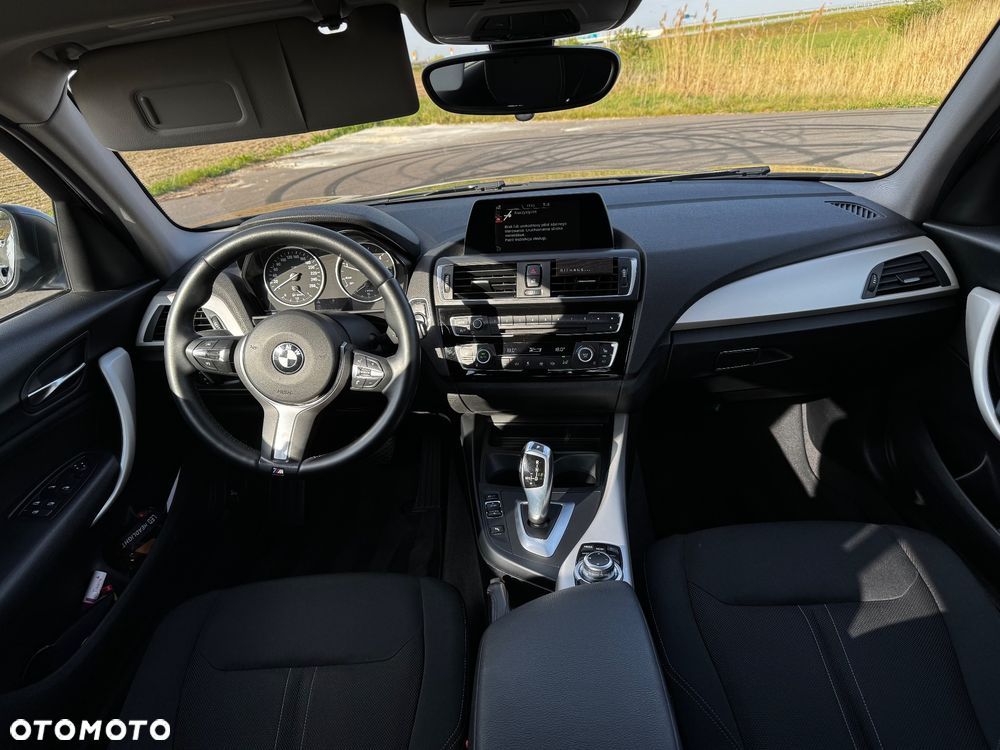 BMW Seria 1 118d - 24