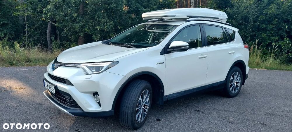 Toyota RAV4 - 1