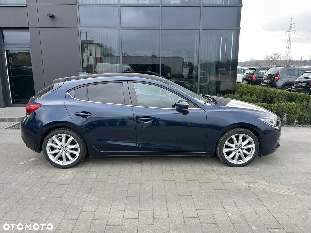 Mazda 3 - 17
