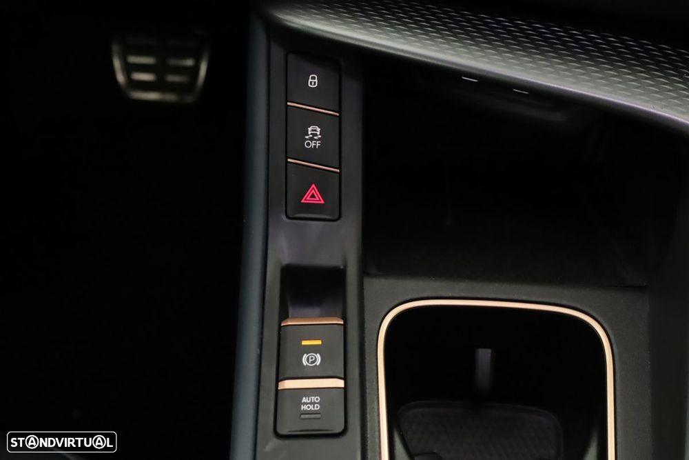 Cupra Terramar 1.5 e-Hybrid DSG - 14