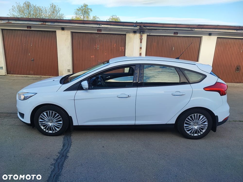 Ford Focus 1.6 Trend - 2