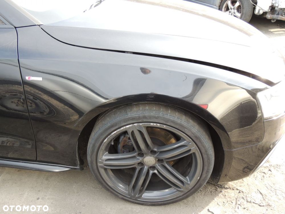 Ćwiartka nadwozia prawy przód Audi A5 '12 8T lift - 1