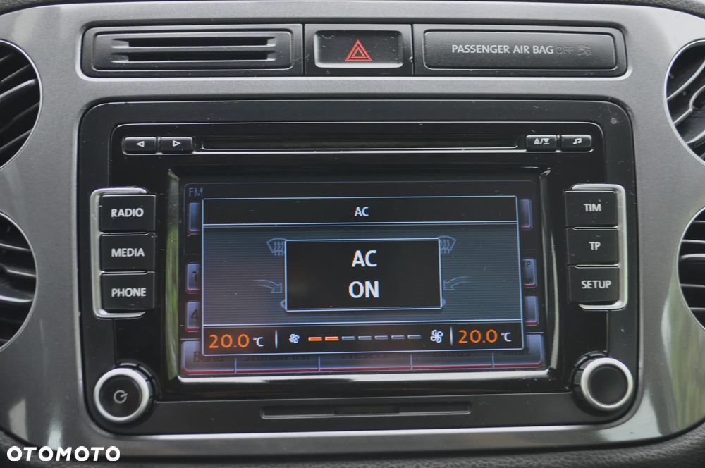Volkswagen Tiguan 2.0 TDI DPF BlueMotion Technology Exclusive - 20