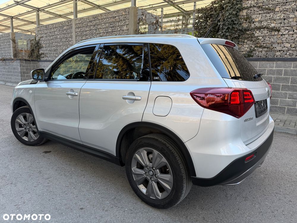 Suzuki Vitara - 16
