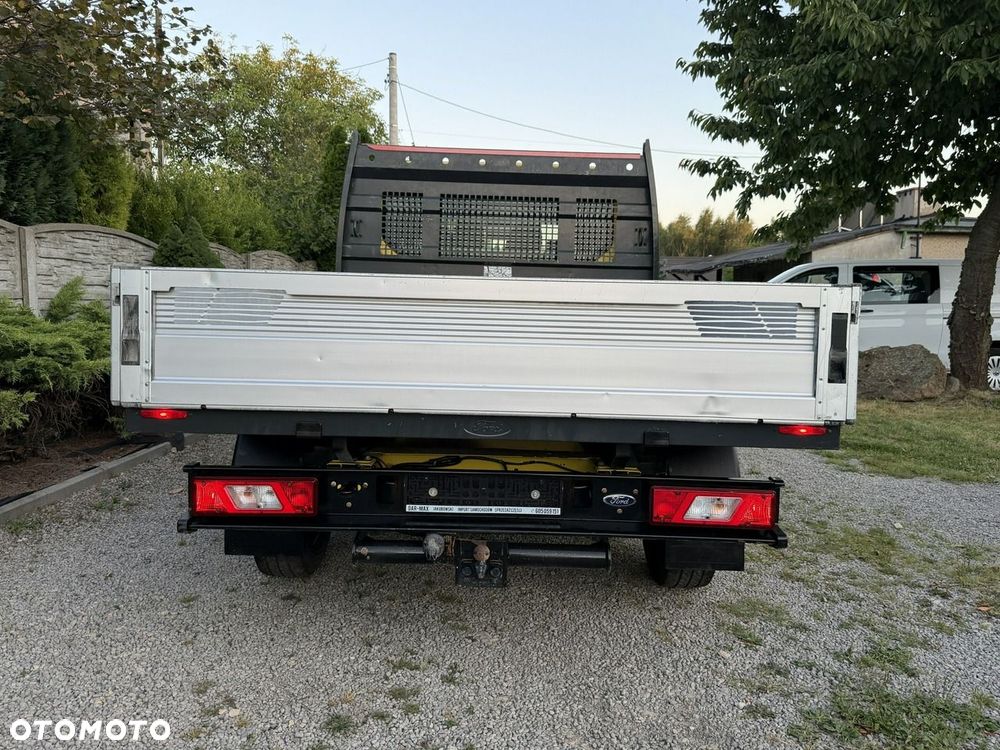 Ford Transit - 8