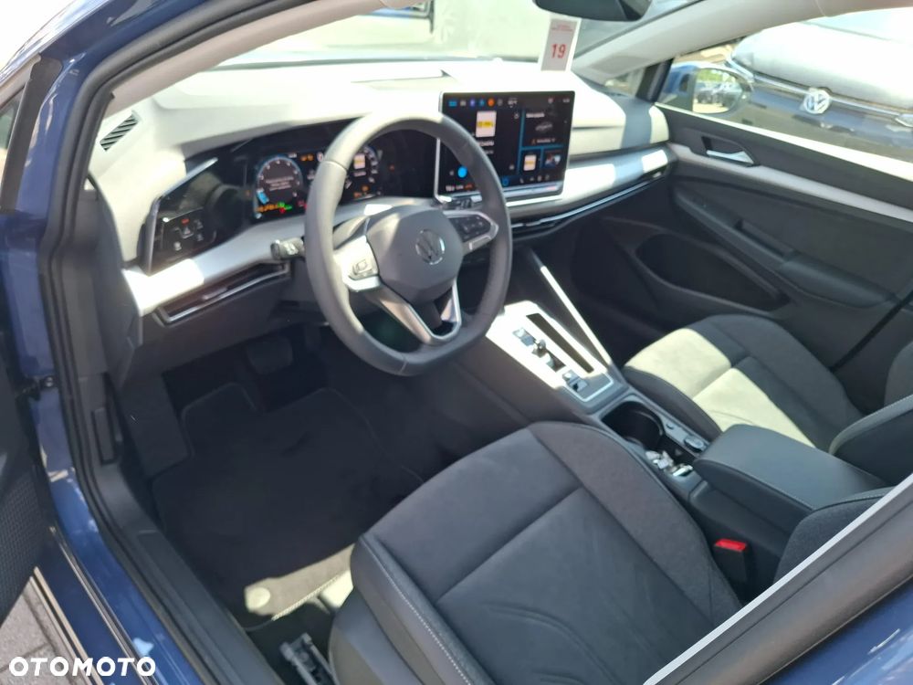 Volkswagen Golf - 13