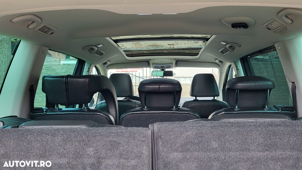 Volkswagen Sharan - 8