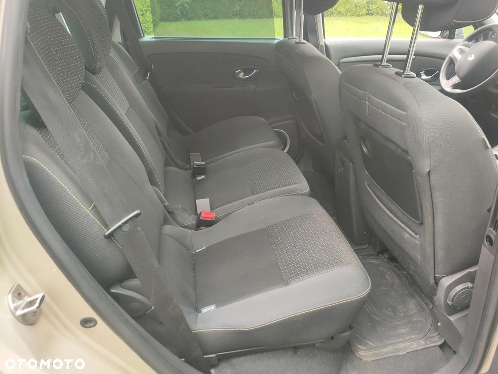 Renault Scenic - 16
