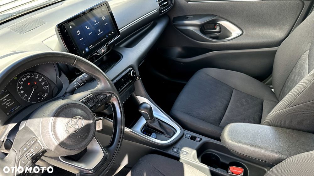 Toyota Yaris 2024 photo 5