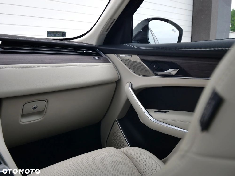 Jaguar F-Pace 2.0 i4P AWD R-Sport - 17