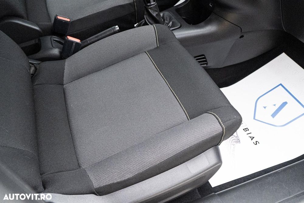 Citroën C3 1.2 PureTech S&S BVM5 Shine - 38