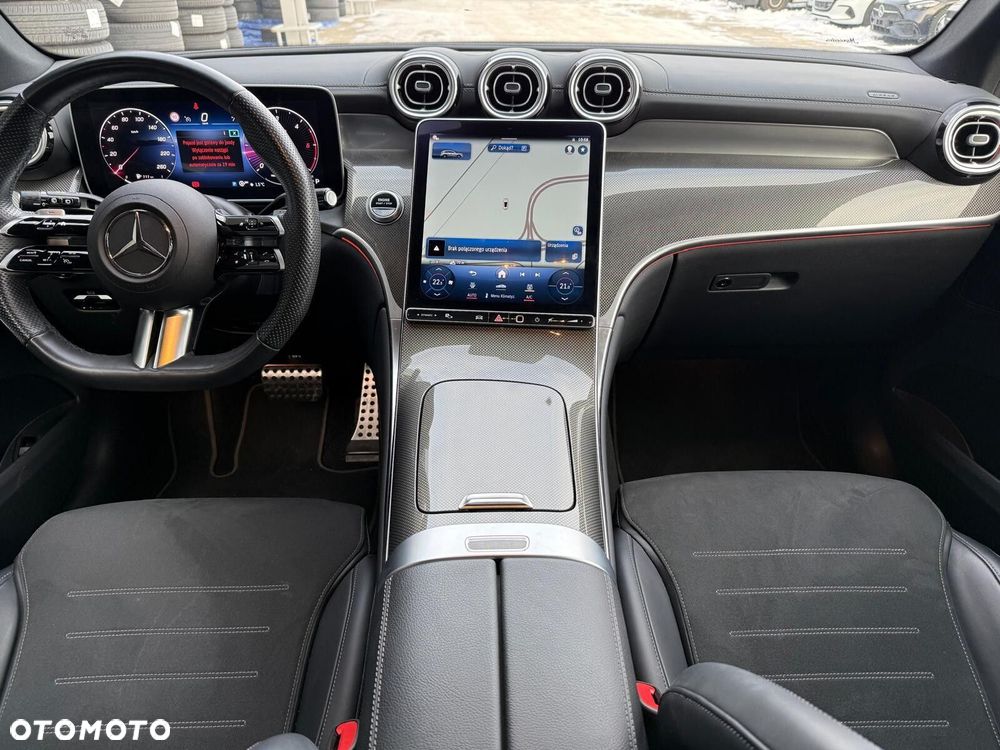 Mercedes-Benz GLC - 12