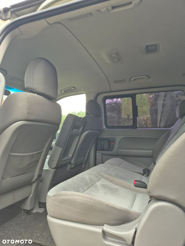 Hyundai H-1 2.5 CRDi Travel Comfort - 18