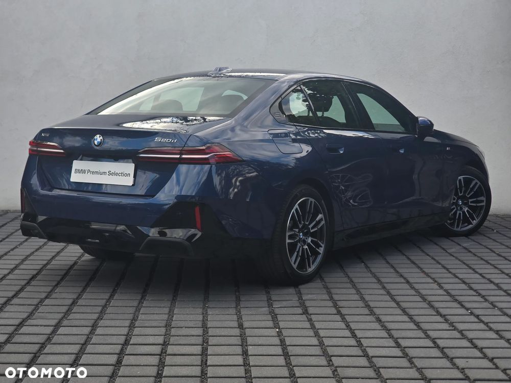 BMW Seria 5 520d xDrive mHEV M Sport - 5