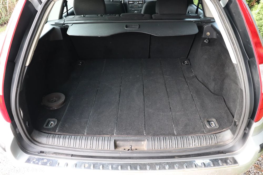 Ford Mondeo 2.0 TDCI DPF Ghia - 21