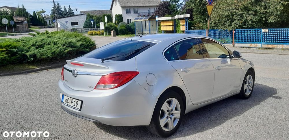 Opel Insignia - 12