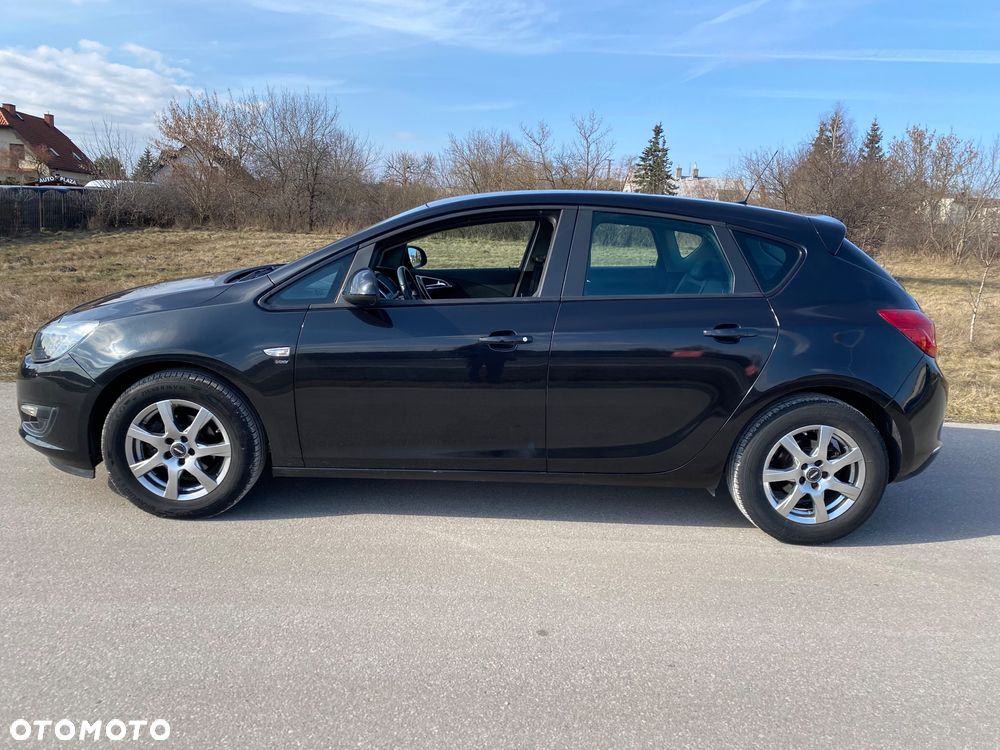 Opel Astra 1.4 Turbo ENERGY - 30