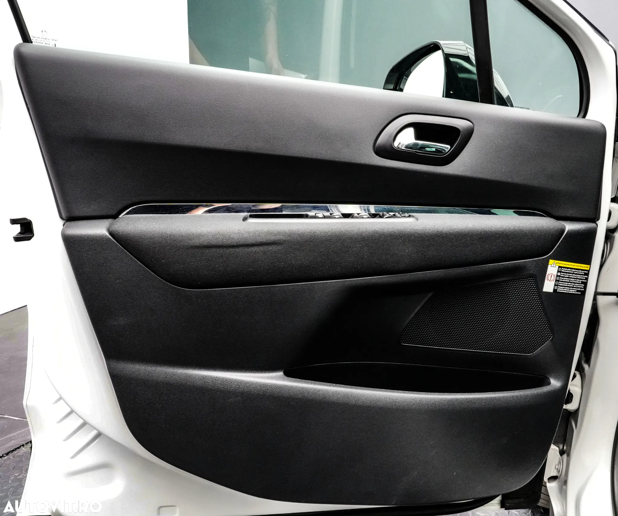 Peugeot 3008 - 25