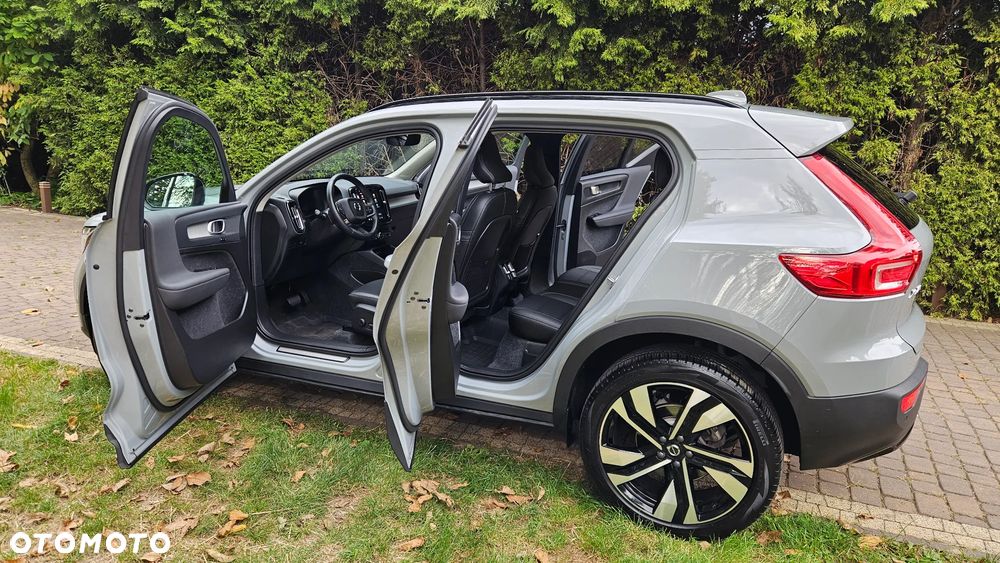 Volvo XC 40 - 18