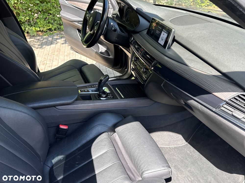 BMW X5 xDrive30d - 19