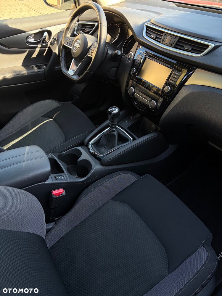 Nissan Qashqai 1.3 DIG-T N-Connecta - 6