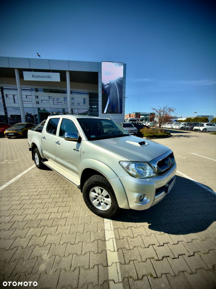 Toyota Hilux 2.5 D-4D SR5 - 2