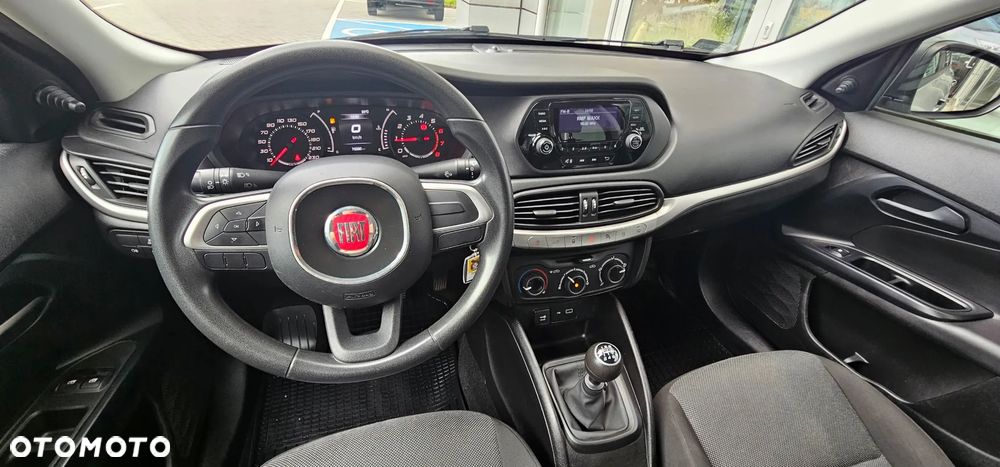 Fiat Tipo 1.4 16V - 11