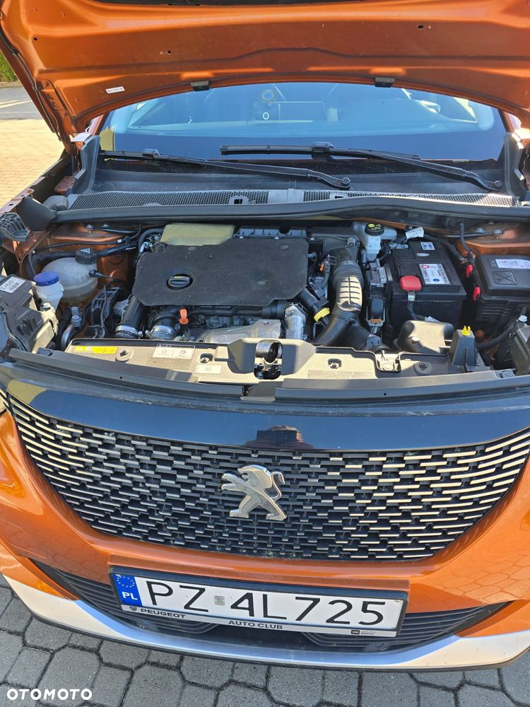 Peugeot 2008 1.5 BlueHDi Allure S&S EAT8 - 3