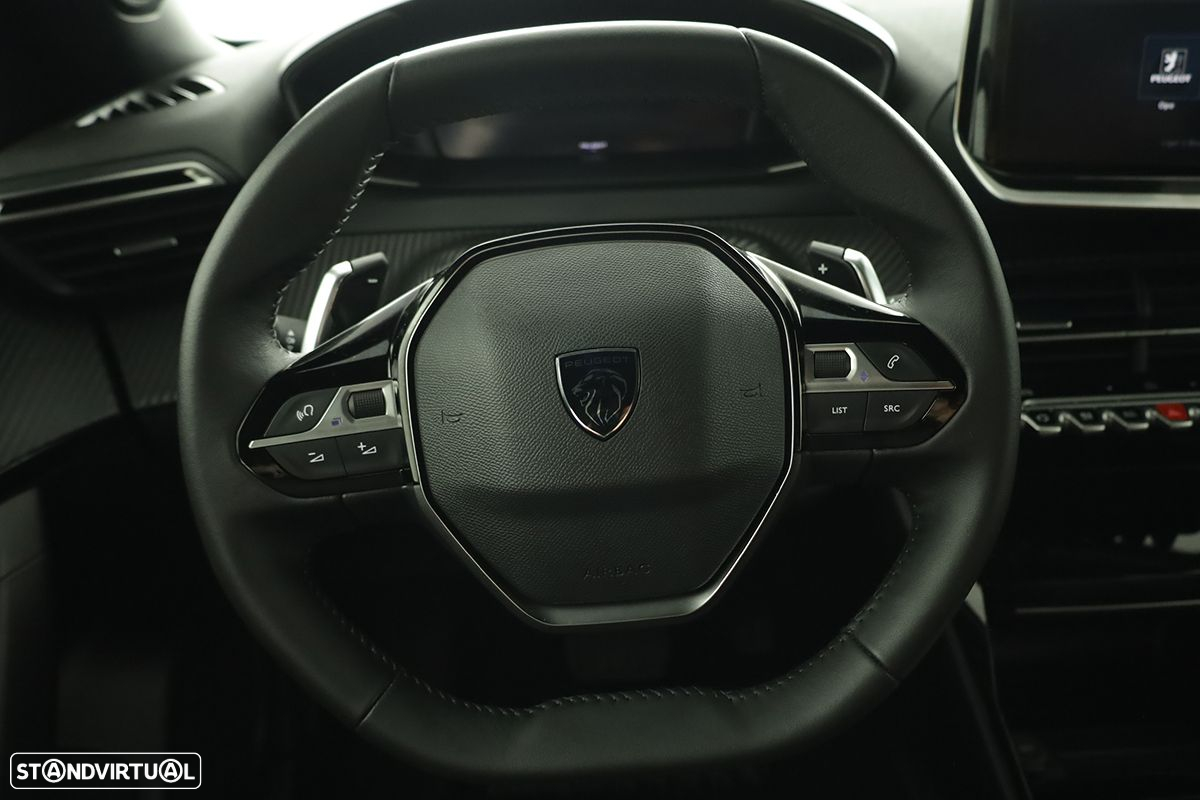 Peugeot 2008 1.2 PureTech Allure EAT8 - 16
