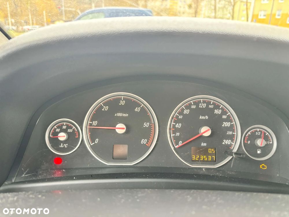 Opel Vectra 1.9 CDTI Sport / GTS - 3