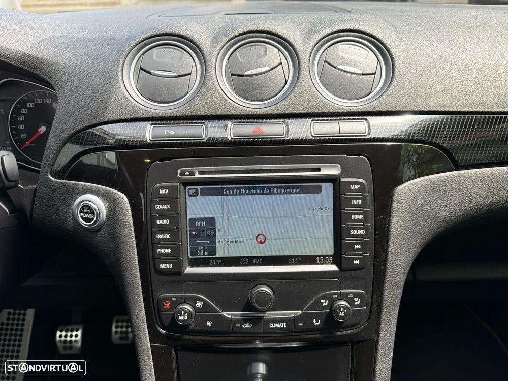 Ford S-Max 2.2 TDCi Titanium 7L - 18