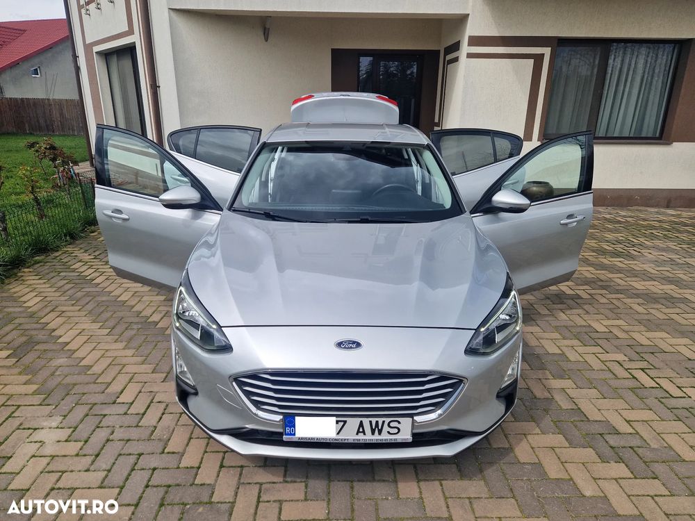 Ford Focus 1.0 EcoBoost Titanium - 29