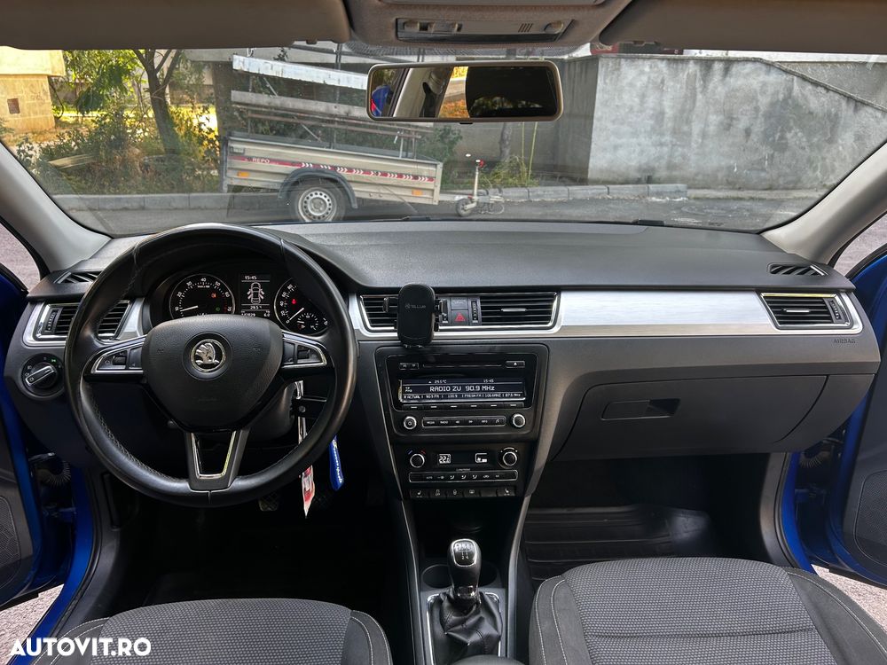 Skoda RAPID 1.2 TSI Ambition - 4
