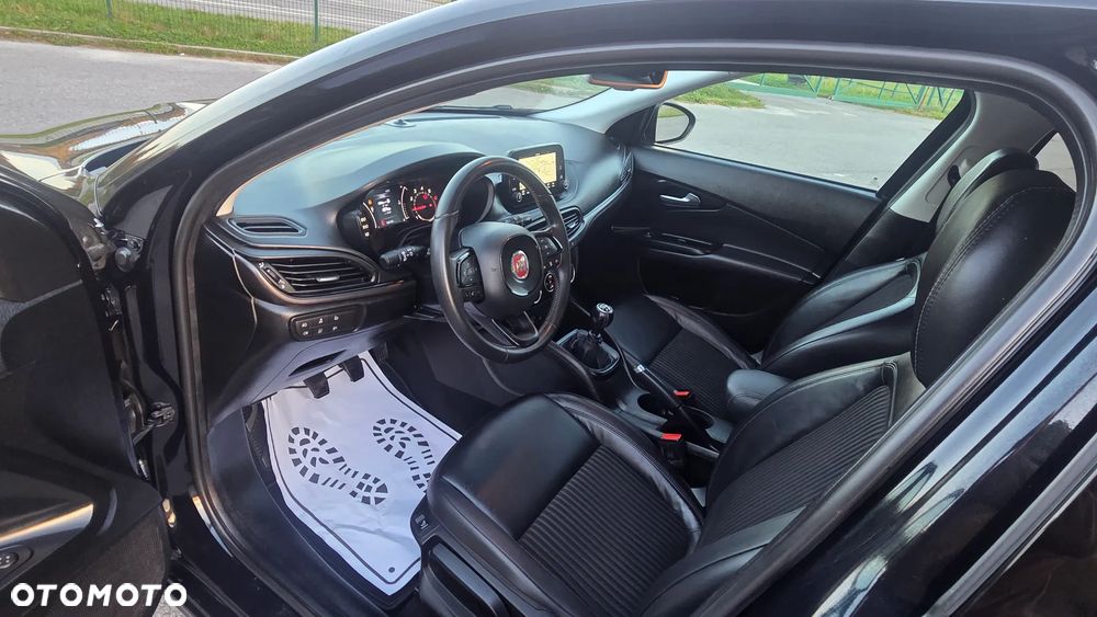 Fiat Tipo 1.4 T-Jet S-Design - 23