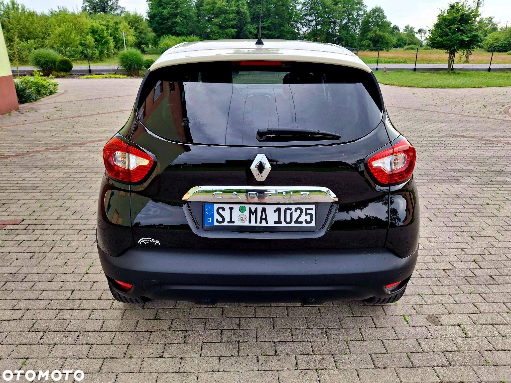 Renault Captur 1.2 Energy TCe Initiale Paris EDC - 18
