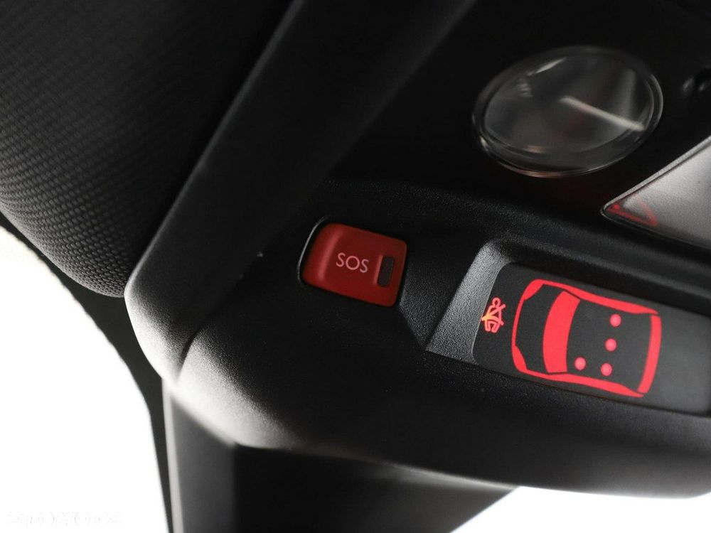 Peugeot 3008 Hybrid4 300 e-EAT8 Allure Pack - 39