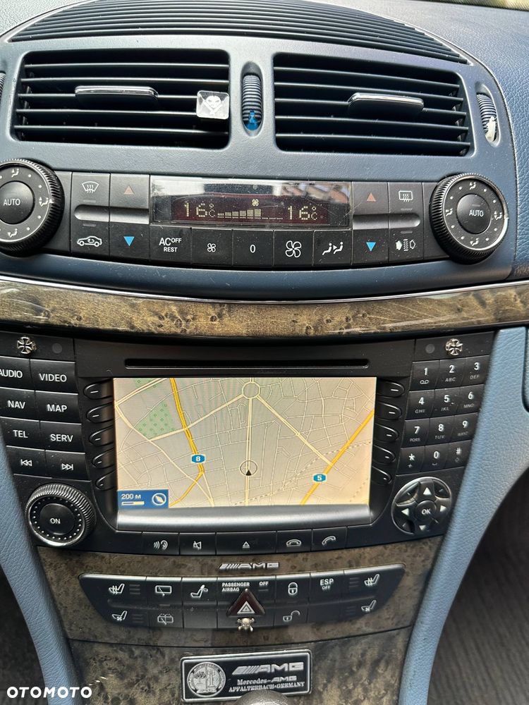 Mercedes-Benz Klasa E 320 CDI Avantgarde - 22