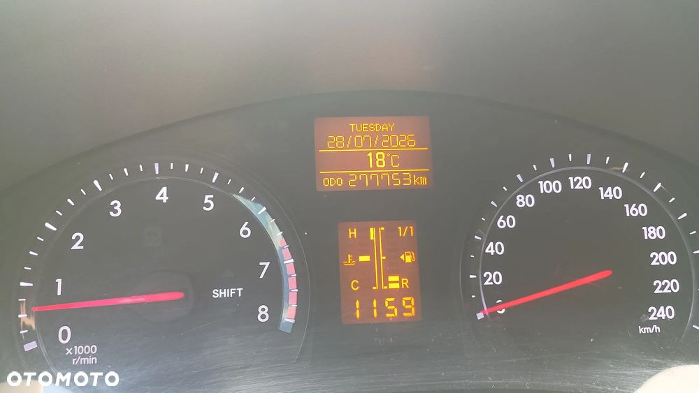 Toyota Avensis 1.8 Sol plus NAVI - 7