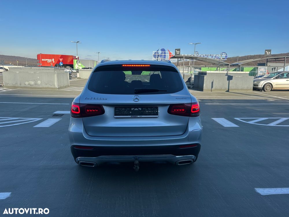 Mercedes-Benz GLC - 6