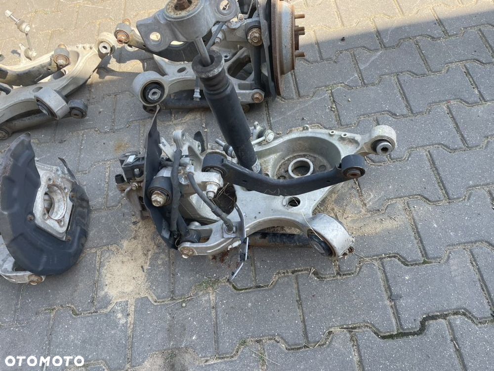 Ford Mondeo Mk5 Fusion USA zawieszenie wahacz tył lewa prawa strona - 2