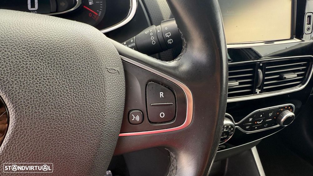 Renault Clio 0.9 TCe Limited Edition - 23