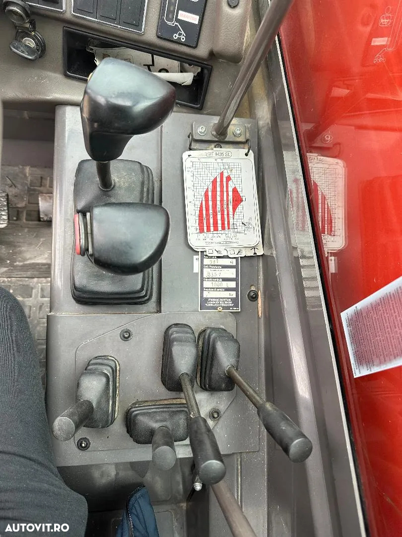 Manitou 1435 - 9
