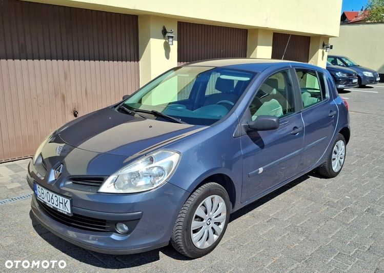 Renault Clio 1.2 16V Expression - 3