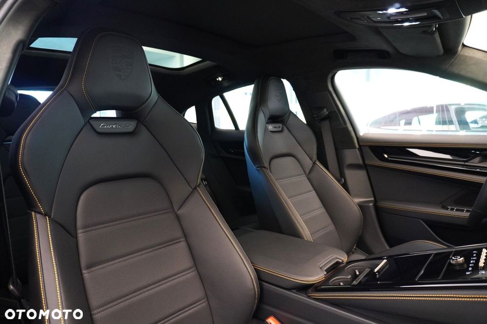 Porsche Panamera - 13