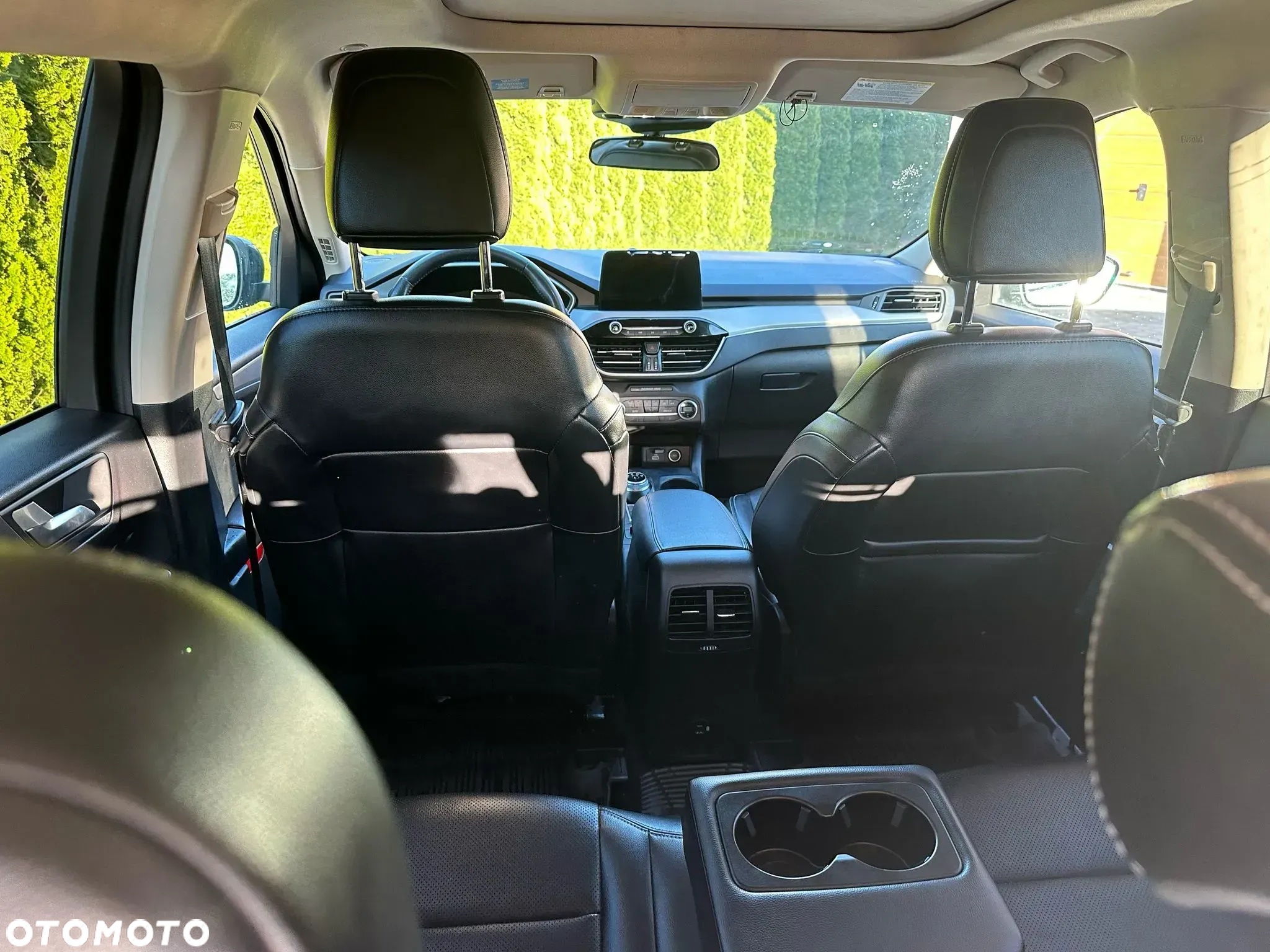 Ford Kuga 2.5 FHEV FWD Titanium - 13