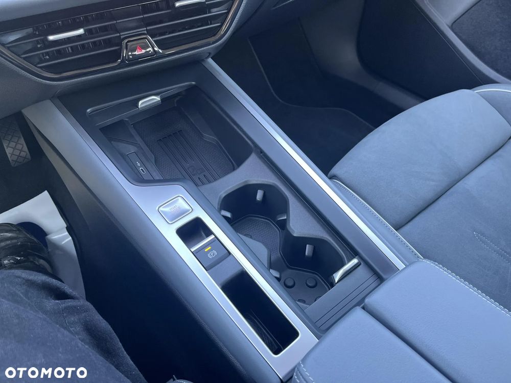 Volkswagen Passat Variant 2.0 TDI SCR Business DSG - 15