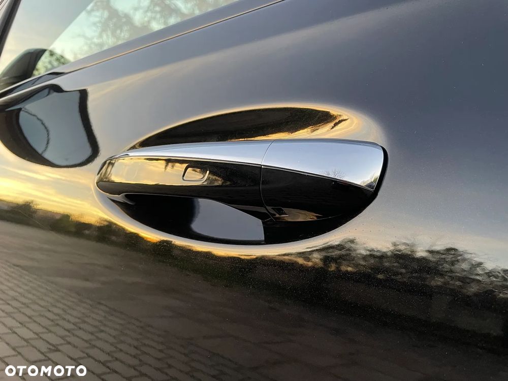 Mercedes-Benz Klasa B 180 d AMG Line 7G-DCT - 29