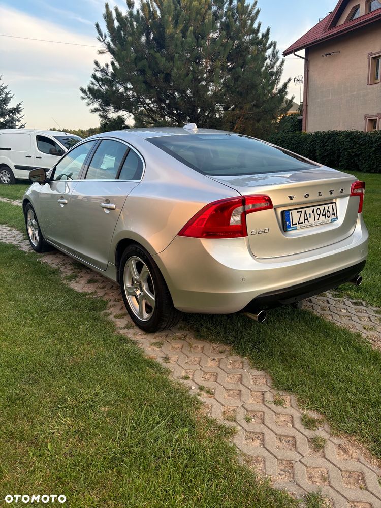 Volvo S60 2.5 T5 - 7