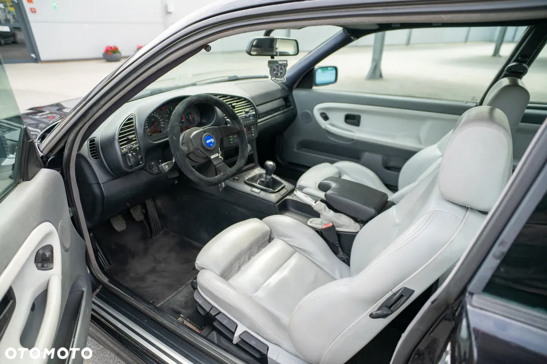 BMW Seria 3 - 23