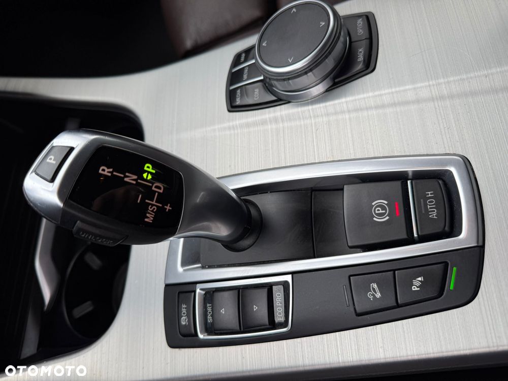 BMW X4 xDrive20i - 18